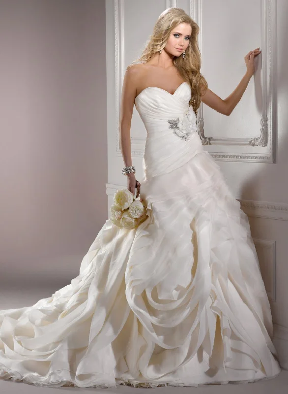 Price Reduction Maggie Sottero Maggie Sottero Dynasty Size 6