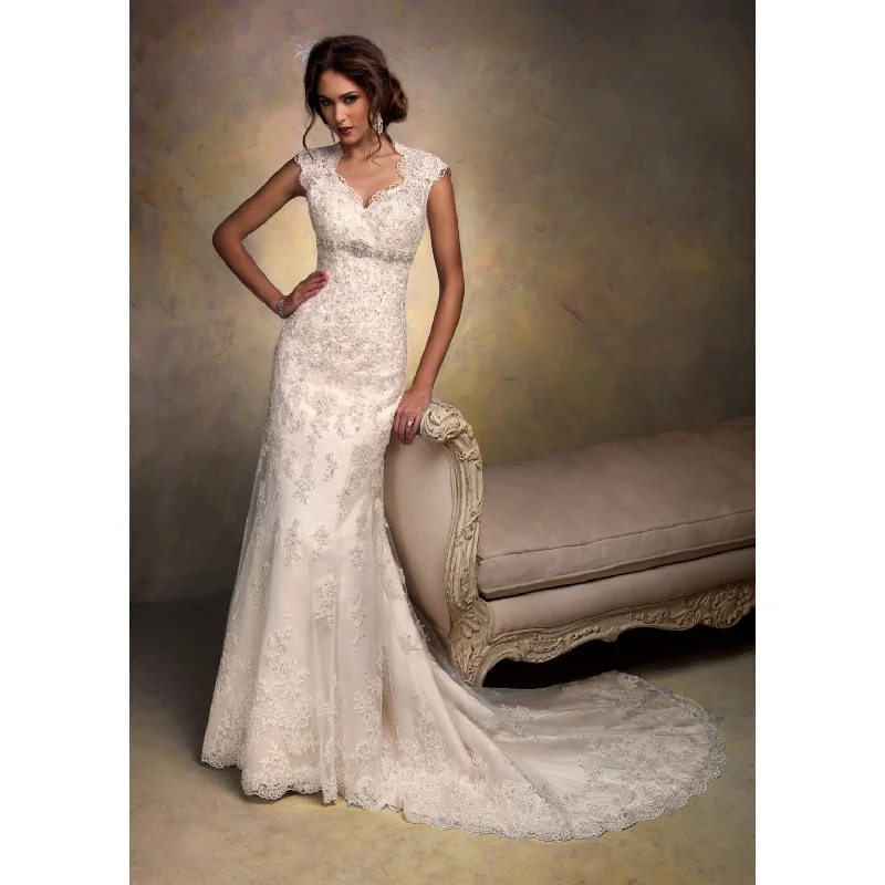 Stock Clearance Maggie Sottero Bernadette