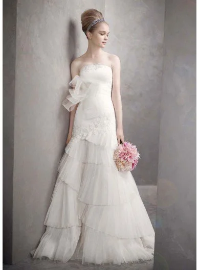 One-DAY Sale Vera Wang Satin Faced Organza Fit and Flare