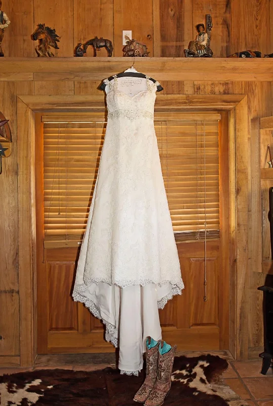 Deal of the Week Casablanca Lace Aline/18164wp