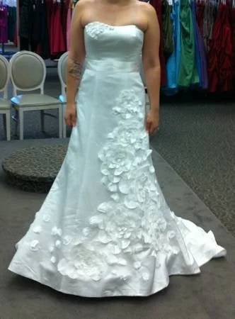 Daily Specials David's Bridal David's Bridal wg3086 Size 8