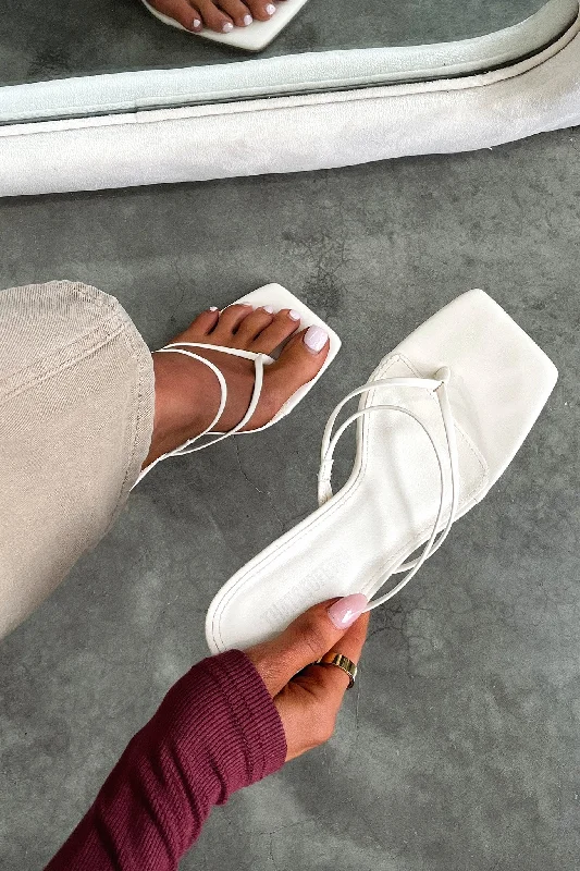 Deep Discounts Aisha Heels - Bone
