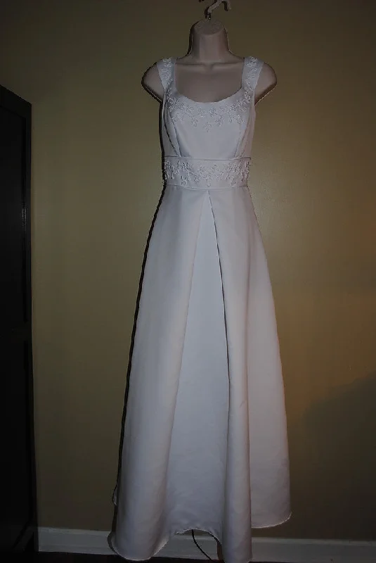 Savings Alert Casablanca Casablanca White Sleeveless NWOT Size 10