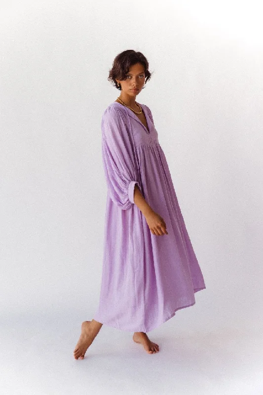 Massive Deals Kyra Midi Dress ~ Lilac Gauze