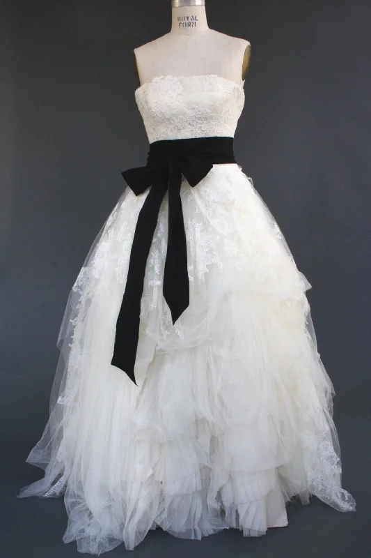 Price Reduction Vera Wang Vera Wang Eliza Size 2