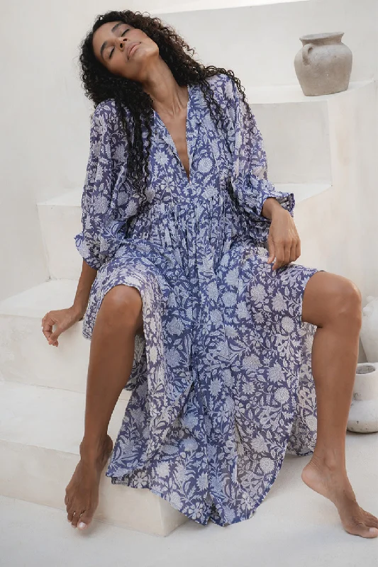 Unmissable Offer Kyra Midi Dress ~ Blue Iris