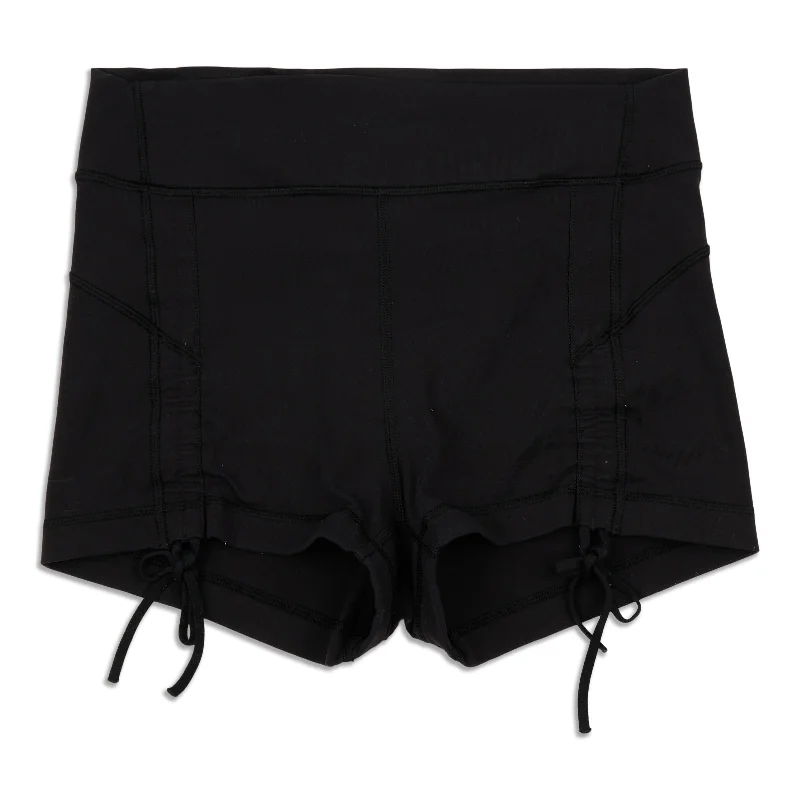 Special Price Hot Hot Short - Resale