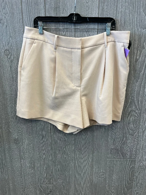 Don’t Miss Out Shorts By Nine West In Beige, Size: 16